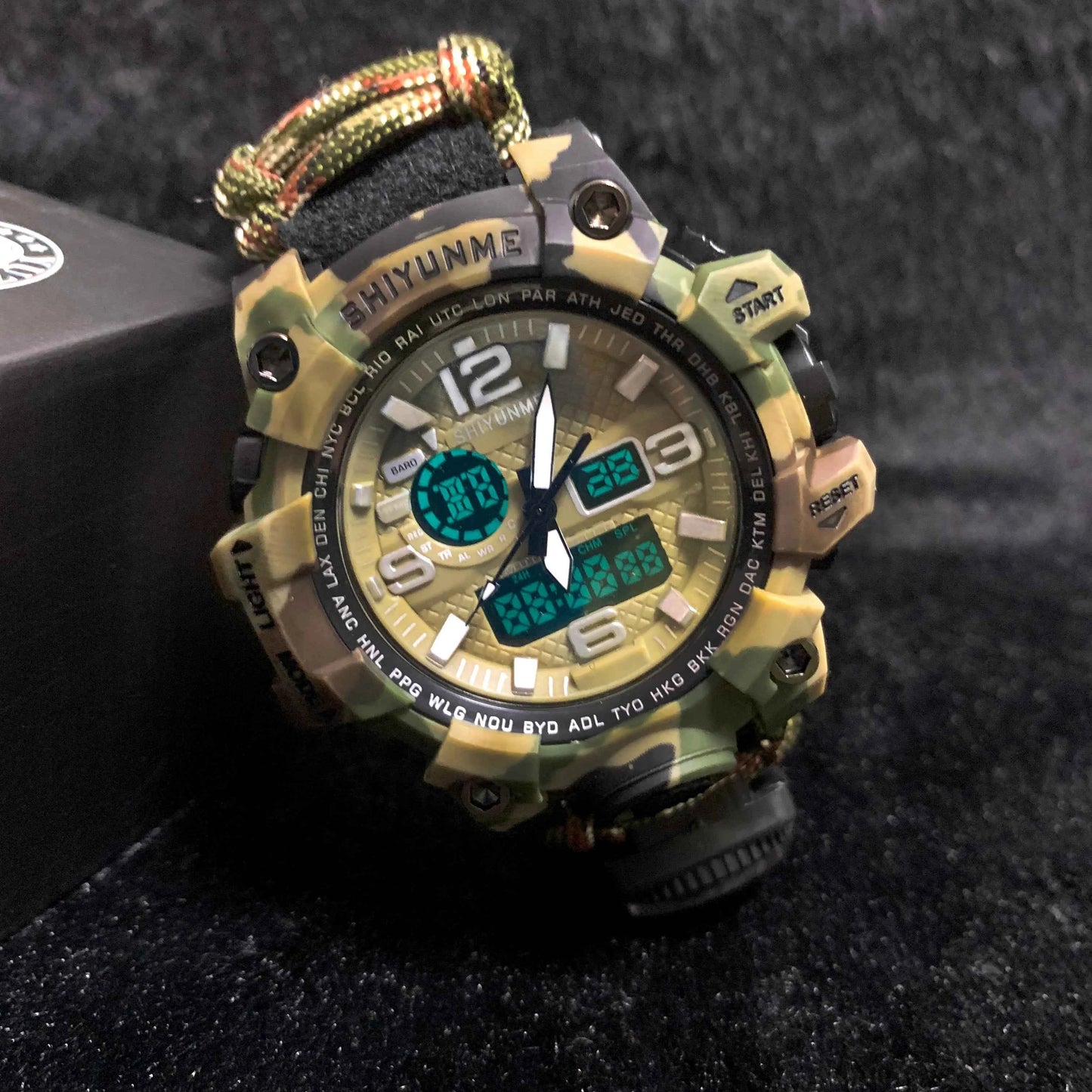 SHIYUNME Outdoor Survival Men Watch Multifunctional Waterproof Military Tactical Paracord Watch Compass Thermometer Quartz Watch